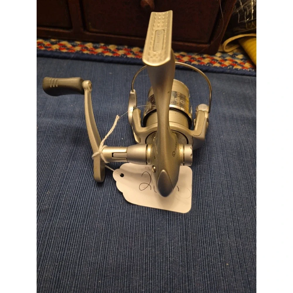 Quantum Icon 20 Spinning Fishing Reel